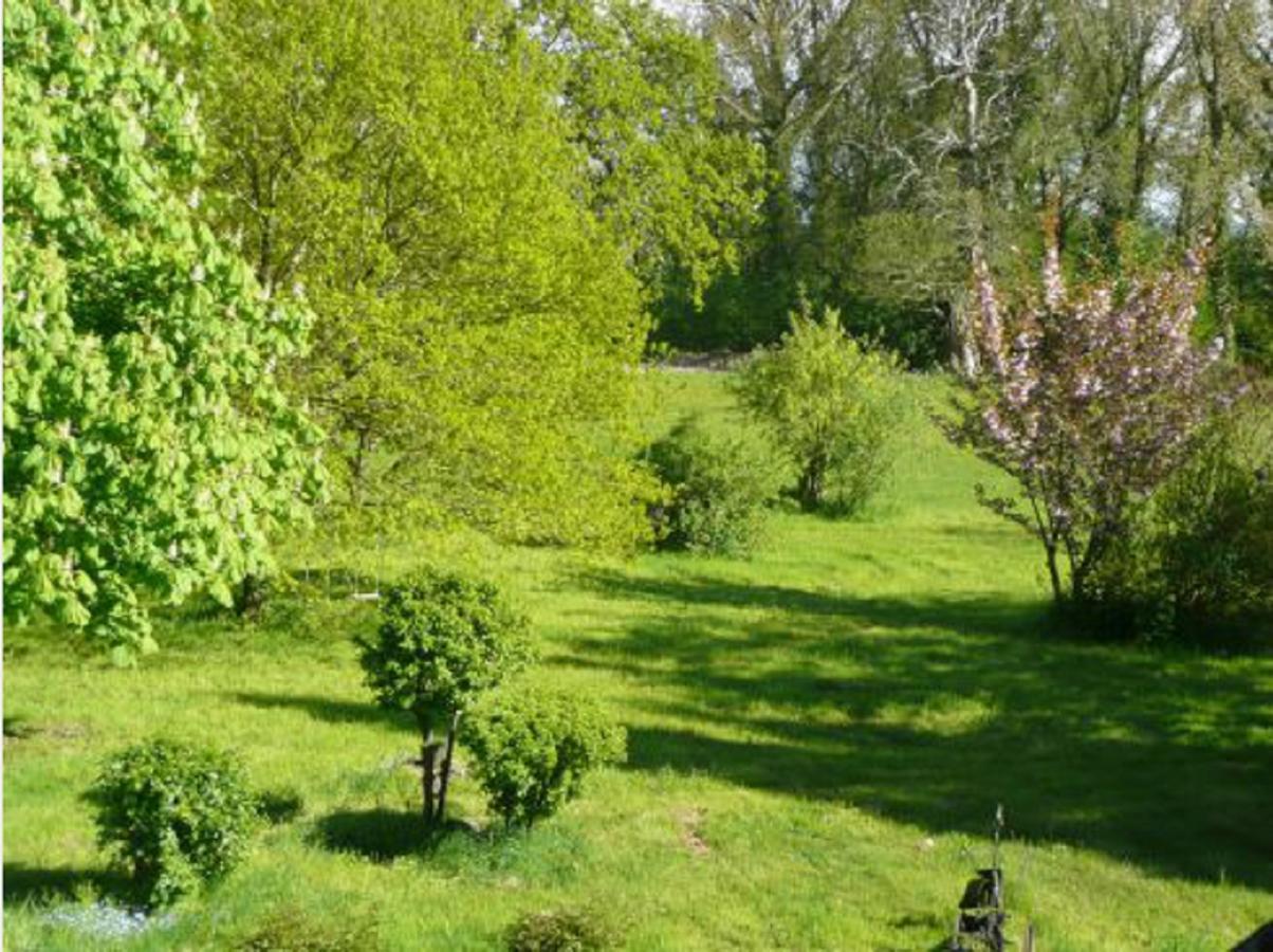 Manoir De Bois En Ardres Panzió Kültér fotó